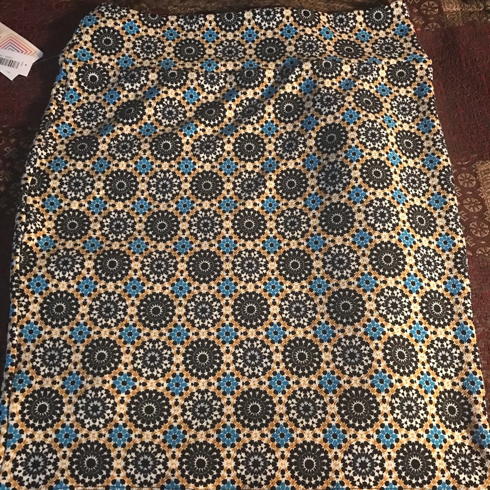 LuLaRoe Cassie Skirt
